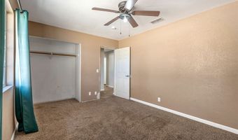 16050 Pawnee Rd, Apple Valley, CA 92307