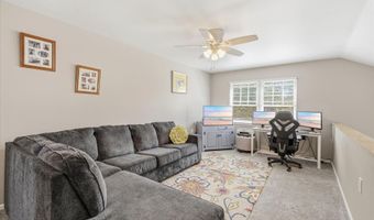 5 ELM Ct, Barnegat, NJ 08005