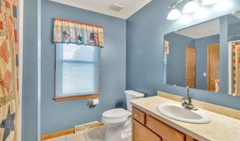 952 Three Rod Rd, Alden, NY 14004