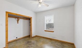 1087 County Road 2395, Alvord, TX 76225