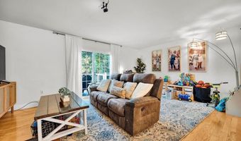 301 CHEROKEE Cir, Ambler, PA 19002