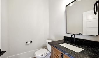 598 3Rd St 2200, Macon, GA 31201