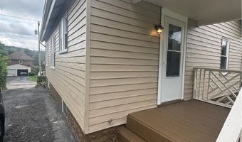 1586 Jackson St, Aliquippa, PA 15001