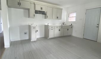 1204 Rose Dr, Alice, TX 78332