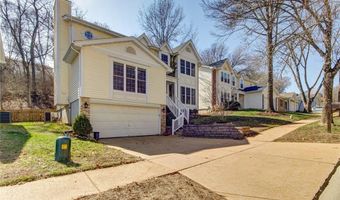 564 Woodlyn Xing, Ballwin, MO 63021