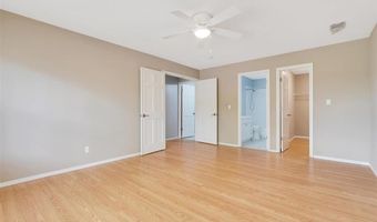 1316 Holgate Dr G5, Ballwin, MO 63021
