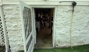 5912 Dunbar Rd, Appalachia, VA 24216