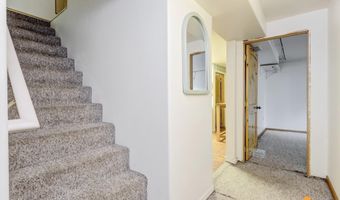 1558 E St, Anchorage, AK 99501