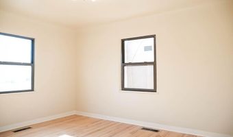 3017 Frontier Ave NE, Albuquerque, NM 87106