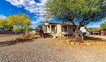 34443 S Golden Ln, Black Canyon City, AZ 85324