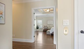 7989 Magnolia Sq, Atlanta, GA 30350