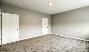 9 Steele Blvd 306, Berlin, CT 06037