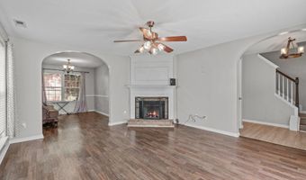 207 Stonecreek Dr, Apex, NC 27539