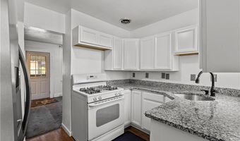 220 Locust Ave, Clairton, PA 15025