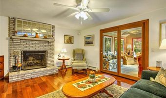 55 Whisper Ln, North Kingstown, RI 02852