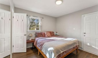 1741 Seayes Rd, Austell, GA 30106