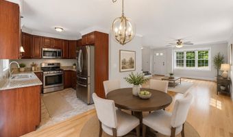 723 County St 723, Attleboro, MA 02703