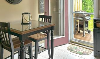 1016 State St, Bangor, ME 04401