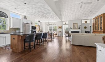 55 Morningside Dr, North Kingstown, RI 02852
