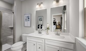 17 Foxwood Dr, Hainesport, NJ 08036