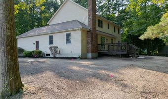 180 Pike Ave, Attleboro, MA 02703