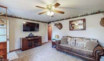 1195 New Milford Rd, Atwater, OH 44201