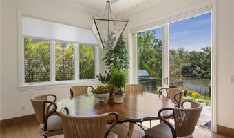 2210 Triunfo Pl, Agoura Hills, CA 91301