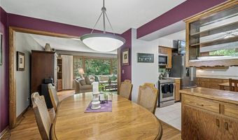 109 Cimarron Ct, Apple Valley, MN 55124