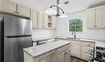 3833 Sunview Dr NW, Acworth, GA 30101