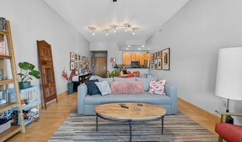 360 W Washington Ave 1204, Madison, WI 53703