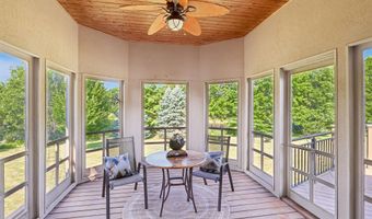 25173 Pin Oak Dr, Adel, IA 50003