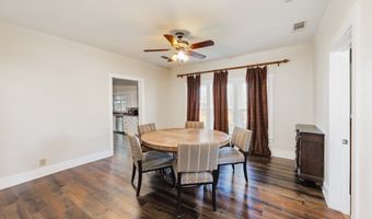 517 W Lamar St, Alvord, TX 76225