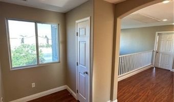 8112 Cathedral Range Ct, Las Vegas, NV 89139