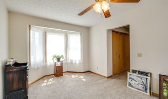 12222 Cenfield St NE, Alliance, OH 44601