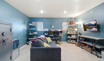 5742 Antelope Dr, Bar Nunn, WY 82601