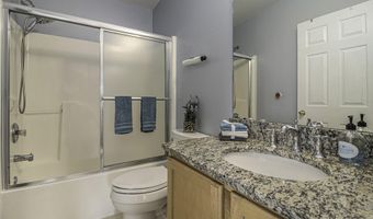 1304 N Bay Dr, Ann Arbor, MI 48103