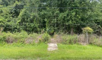 2055 Bienville Ave, Bay St. Louis, MS 39520