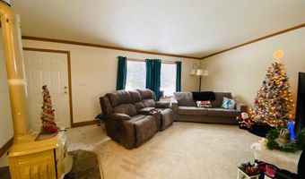 9505 TOWN HALL Rd, Amherst Junction, WI 54407