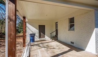 201 College St, Batesville, MS 38606