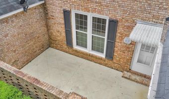 444 Kingswood Ct, Albany, GA 31707