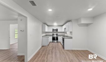 15616 Dogwood Rd, Bay Minette, AL 36507