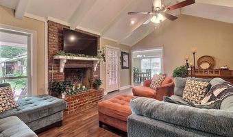 7314 Oak Meadow Dr, Baton Rouge, LA 70818
