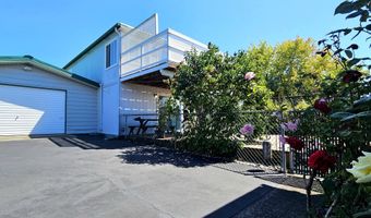 15961 BAY VIEW Dr, Brookings, OR 97415