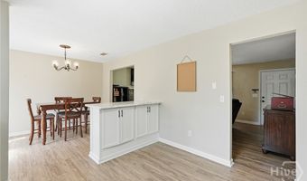 205 Pamela Dr, Allenhurst, GA 31301
