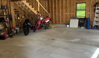 335 Valley View Dr, Addison, VT 05491