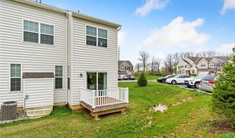 301 Redclover Ln, Allentown, PA 18104