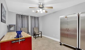 14916 Dismuke Dr, Biloxi, MS 39532