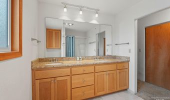 1101 5th St, Asotin, WA 99402