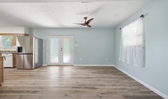 9260 Pinecrest Dr, Biloxi, MS 39532