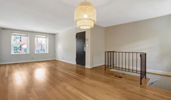 4810 29TH St S #A2, Arlington, VA 22206